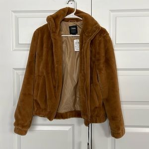 Ci Sono faux fur jacket. Brand new with tags size medium
